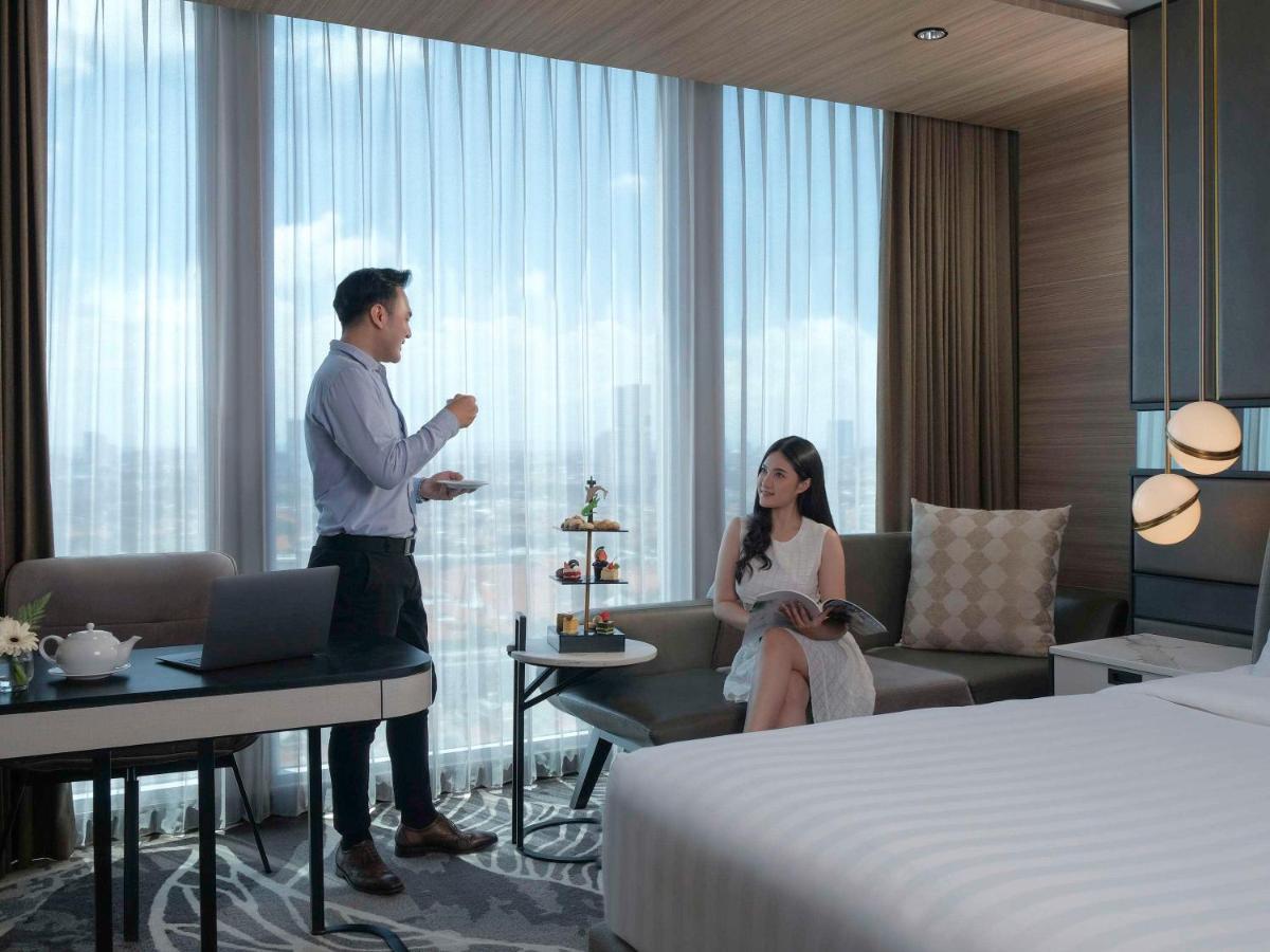 Movenpick Surabaya City Dış mekan fotoğraf