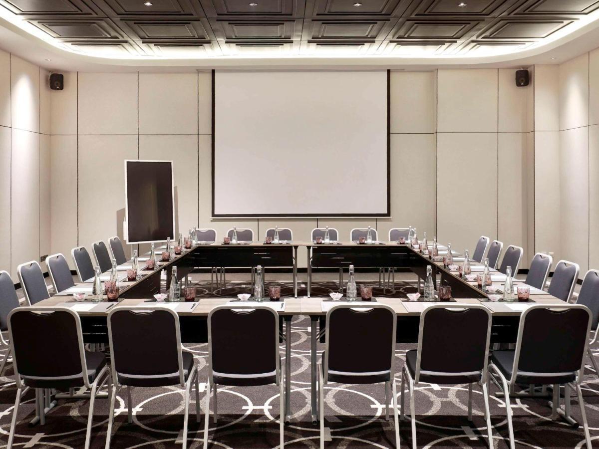 Movenpick Surabaya City Dış mekan fotoğraf