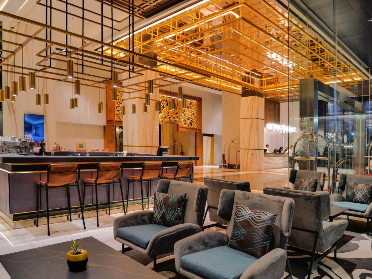 Movenpick Surabaya City Dış mekan fotoğraf